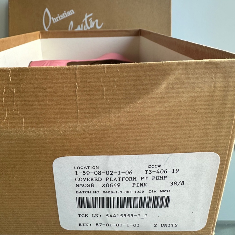 Louboutin pink peep-toe covered pumps, size 38 with box - Picture 12 of 12